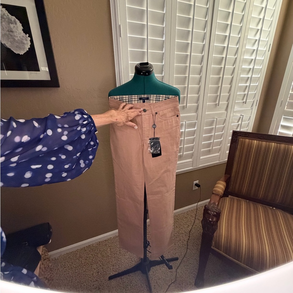 Burberry Women’s Pink Pants